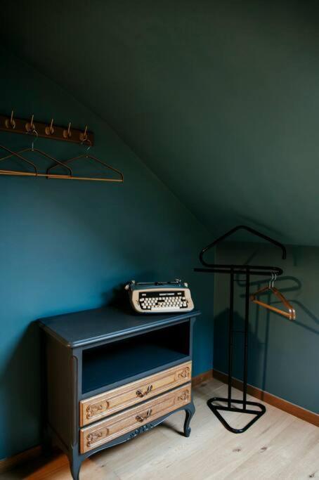 Le Retro Chic - Grand Duplex Pour 6 Dans Le Centre Apartment Liege Exterior photo