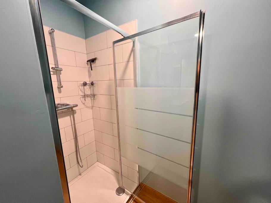 Le Retro Chic - Grand Duplex Pour 6 Dans Le Centre Apartment Liege Exterior photo