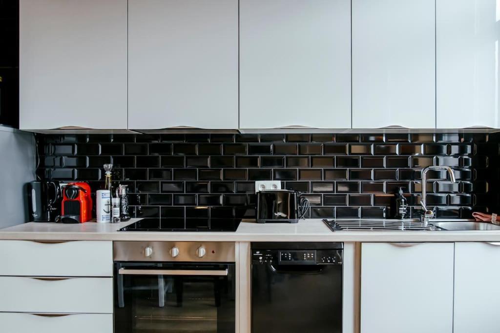 Le Retro Chic - Grand Duplex Pour 6 Dans Le Centre Apartment Liege Exterior photo