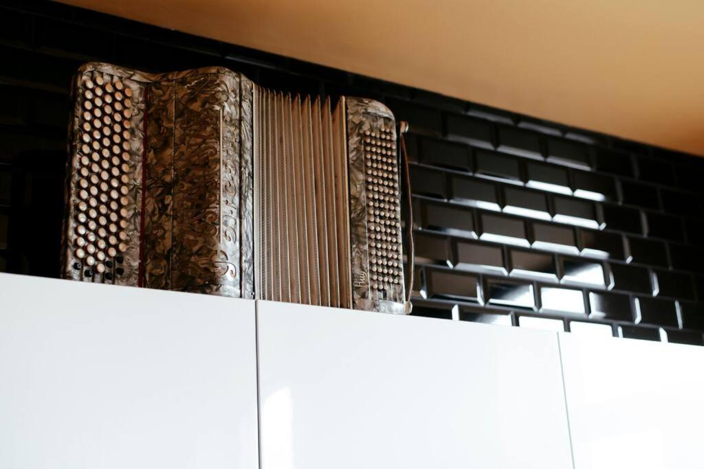 Le Retro Chic - Grand Duplex Pour 6 Dans Le Centre Apartment Liege Exterior photo